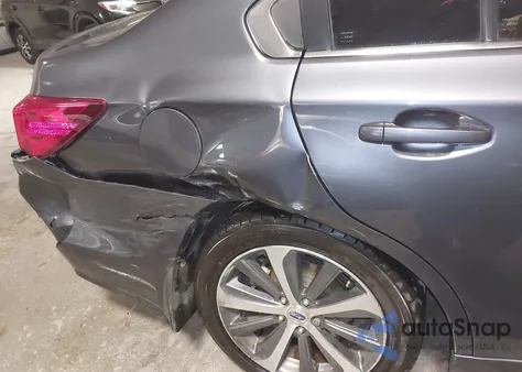 2016 Subaru Legacy 2.5I Limited z USA, uszkodzony, nr VIN 4S3BNBL67G3032295